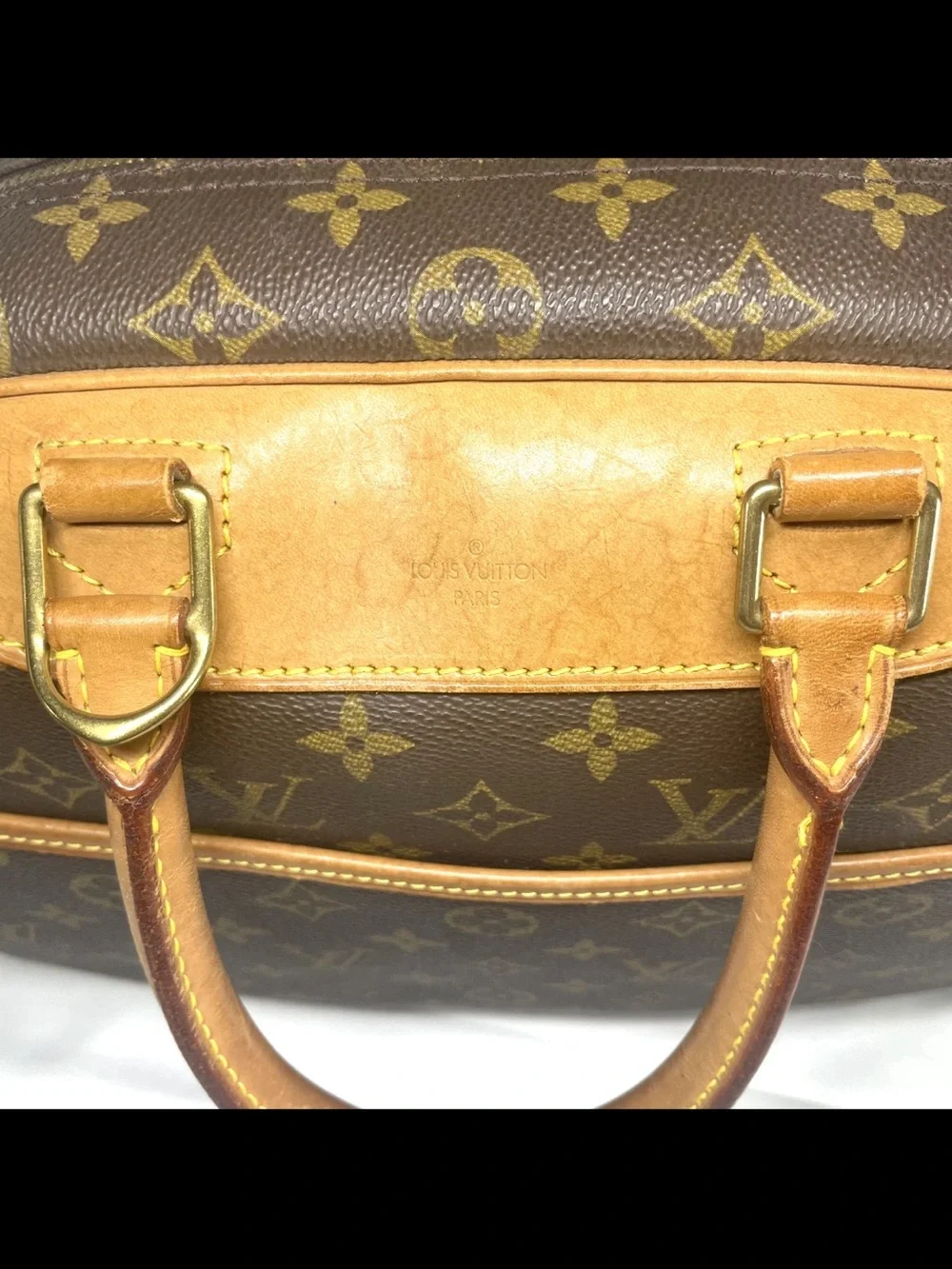 Louis Vuitton classic louis